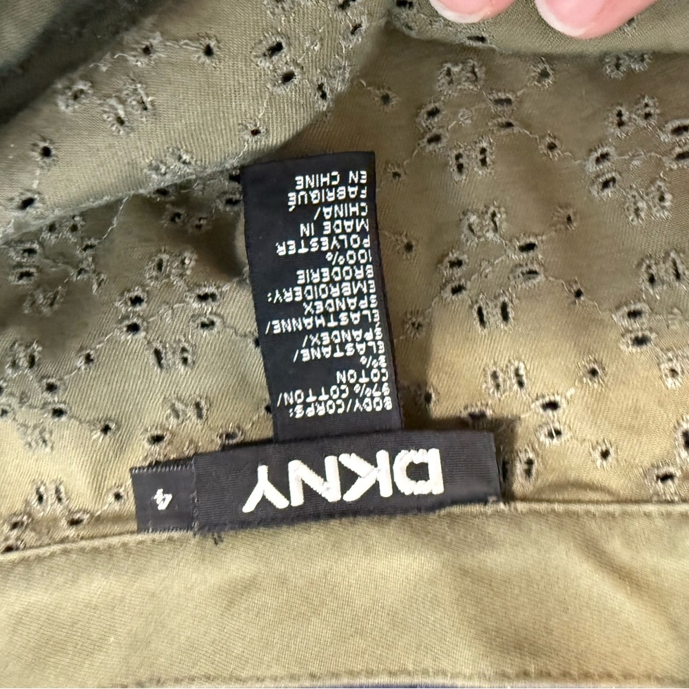 DKNY Olive Green Eyelet Mini Skirt – Size 4 - Picture 3 of 3